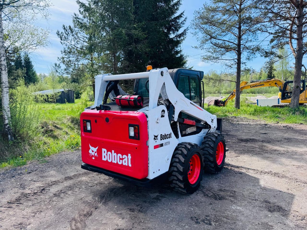 BOBCAT S570 - Mini nakladalec: slika 4 BOBCAT S570 - Mini nakladalec: slika 4