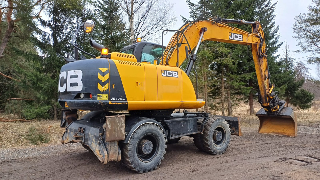 JCB JS175 - Bager na kolesih: slika 4 JCB JS175 - Bager na kolesih: slika 4
