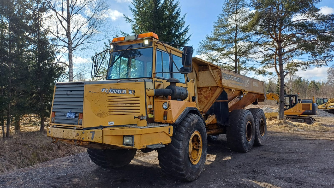 Volvo A25C 6X6 - Zglobni demper: slika 1 Volvo A25C 6X6 - Zglobni demper: slika 1