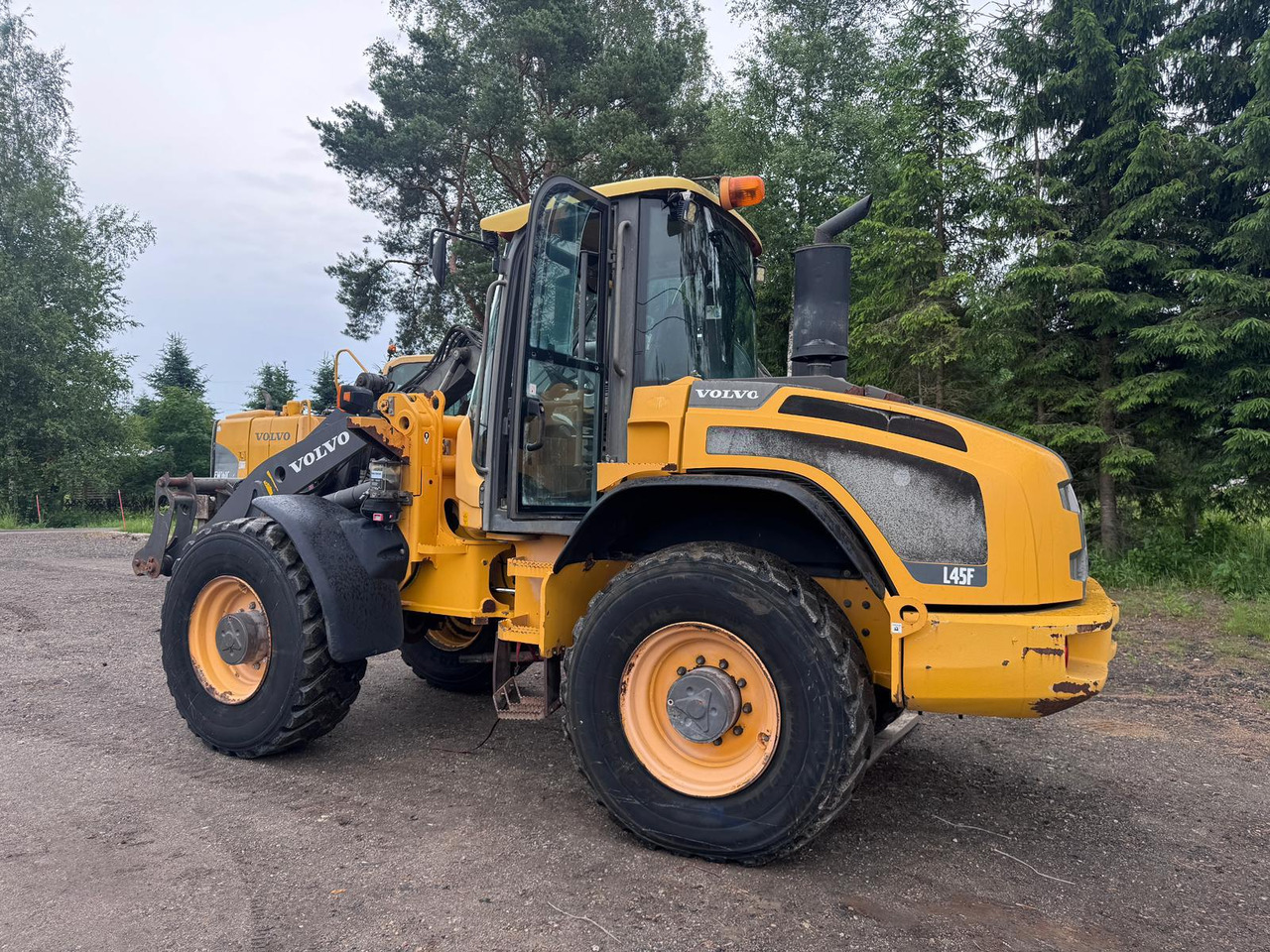 Volvo L45F-TP/S - Kolesni nakladalec: slika 2 Volvo L45F-TP/S - Kolesni nakladalec: slika 2