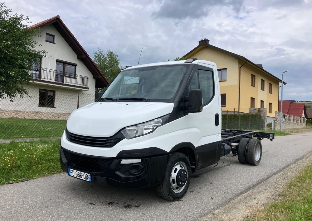 Iveco DAILY 35C14 ramo do zabudowy kiper wywrotka - Tovornjak-šasija: slika 1 Iveco DAILY 35C14 ramo do zabudowy kiper wywrotka - Tovornjak-šasija: slika 1