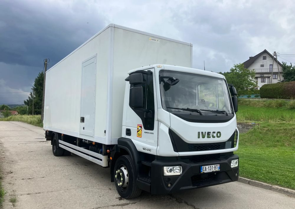 Iveco IVECO 1621 kurierka kontener EURO6 - Tovornjak zabojnik: slika 2 Iveco IVECO 1621 kurierka kontener EURO6 - Tovornjak zabojnik: slika 2