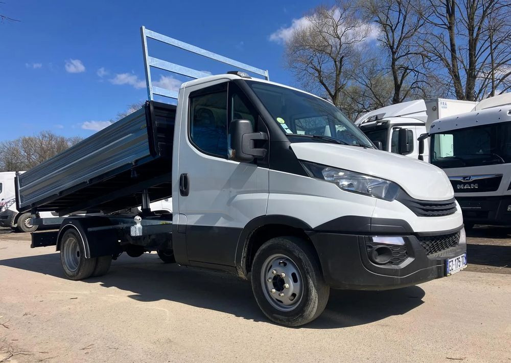 Iveco Iveco daily 35C14 wywrotka solidny kiper - Dostavno vozilo prekucnik: slika 2 Iveco Iveco daily 35C14 wywrotka solidny kiper - Dostavno vozilo prekucnik: slika 2