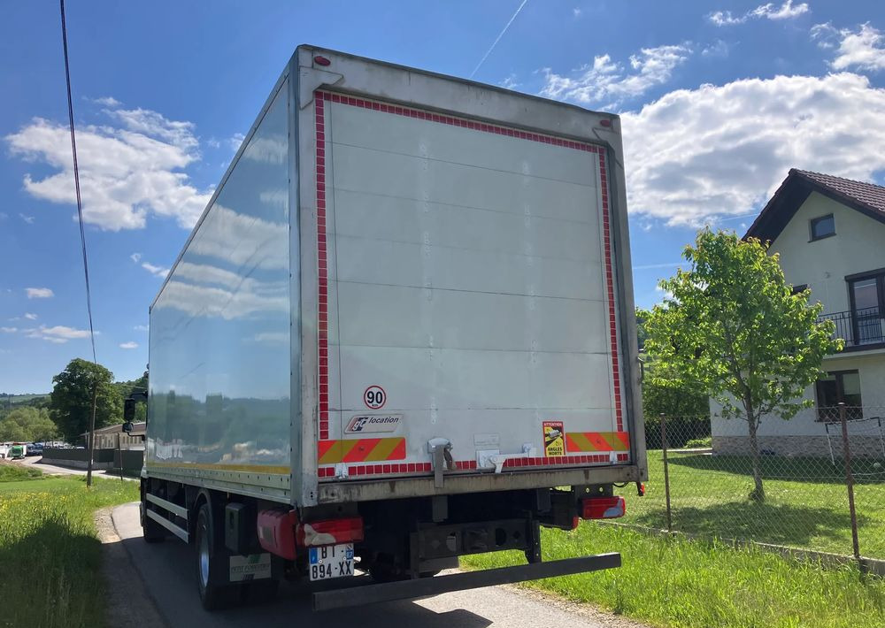 MAN MAN TGM 18.290 KURIERKA KONTENER 20 PALET SYPIALKA - Tovornjak zabojnik: slika 5 MAN MAN TGM 18.290 KURIERKA KONTENER 20 PALET SYPIALKA - Tovornjak zabojnik: slika 5