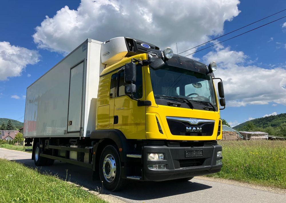 MAN MAN TGM 18.290 SYPIALKA chłodnia izoterma kontener - Tovornjak hladilnik: slika 2 MAN MAN TGM 18.290 SYPIALKA chłodnia izoterma kontener - Tovornjak hladilnik: slika 2