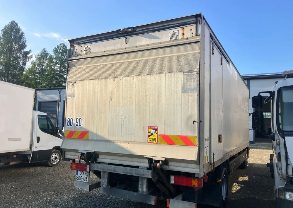 Mercedes-Benz Atego 1218 kurierka kontener - Tovornjak zabojnik: slika 4 Mercedes-Benz Atego 1218 kurierka kontener - Tovornjak zabojnik: slika 4