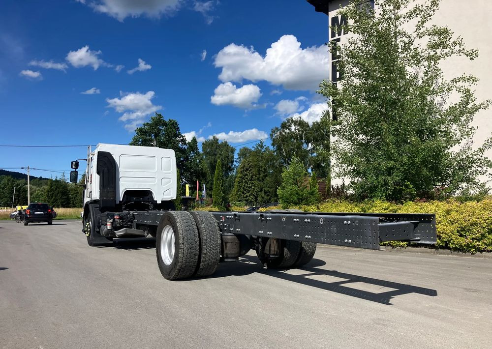 Renault RENAULT Gama D WIDE 19 euro 6 ramo do zabudowy tylko 50 tys km - Tovornjak-šasija: slika 3 Renault RENAULT Gama D WIDE 19 euro 6 ramo do zabudowy tylko 50 tys km - Tovornjak-šasija: slika 3