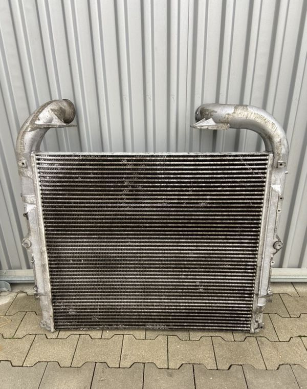Intercooler Scania G euro 6 chłodnica powietrza 1902444 - Vmesni hladilnik za Tovornjak: slika 1 Intercooler Scania G euro 6 chłodnica powietrza 1902444 - Vmesni hladilnik za Tovornjak: slika 1