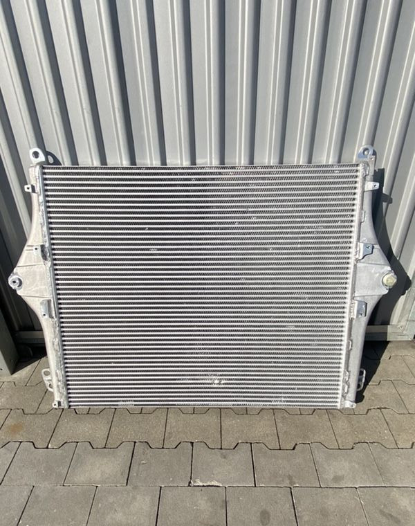 Intercooler Scania S NGS chłodnica powietrza 2022 rok 2861478 - Vmesni hladilnik za Tovornjak: slika 1 Intercooler Scania S NGS chłodnica powietrza 2022 rok 2861478 - Vmesni hladilnik za Tovornjak: slika 1
