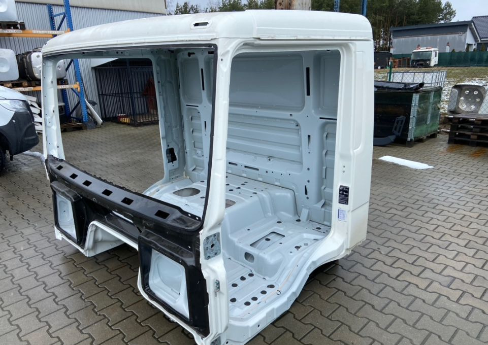 Kabina MAN TGL nowy model TGL3 2022 - Kabina za Tovornjak: slika 2 Kabina MAN TGL nowy model TGL3 2022 - Kabina za Tovornjak: slika 2