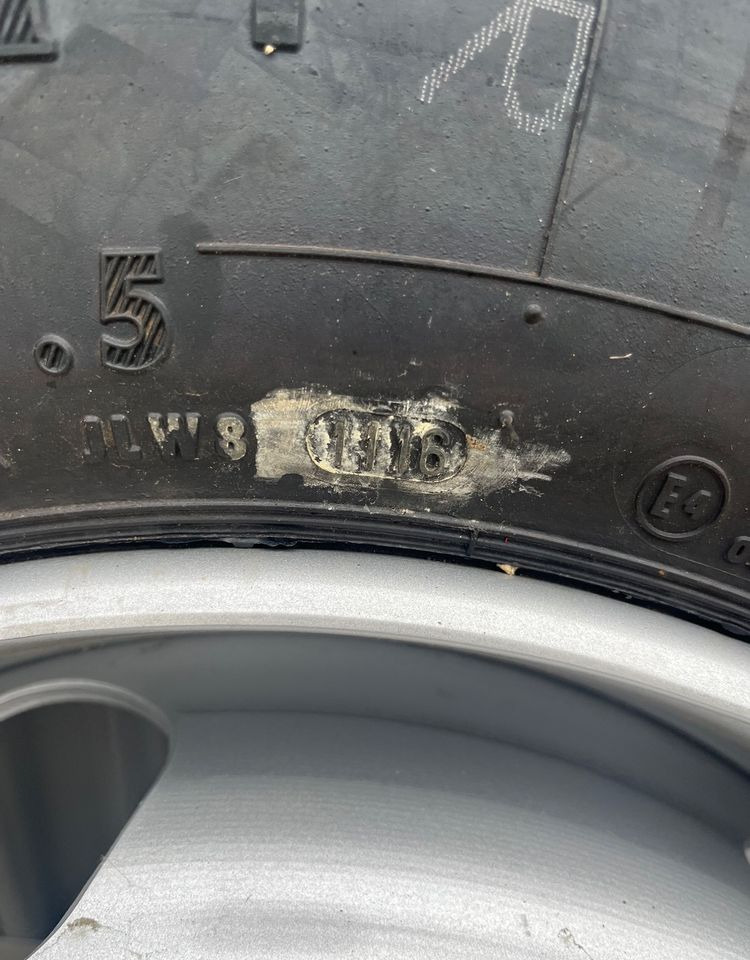 NOWE koło opona Continental LDR 9.5R 17.5 - Gume in platišča za Tovornjak: slika 4 NOWE koło opona Continental LDR 9.5R 17.5 - Gume in platišča za Tovornjak: slika 4