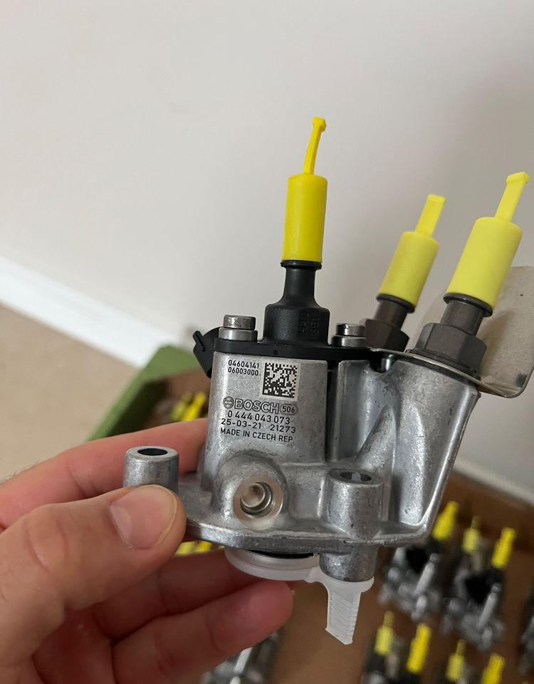 NOWY moduł dozujący Adblue Bosch 0444043073 wtrysk mocznika - AdBlue rezervoar za Kmetijski stroj: slika 2 NOWY moduł dozujący Adblue Bosch 0444043073 wtrysk mocznika - AdBlue rezervoar za Kmetijski stroj: slika 2