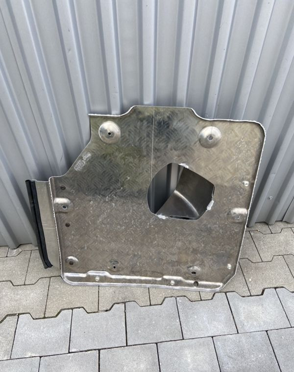 Osłona katalizatora Scania R S NOWA pokrywa podest NGS NGR - Katalizator za Tovornjak: slika 2 Osłona katalizatora Scania R S NOWA pokrywa podest NGS NGR - Katalizator za Tovornjak: slika 2