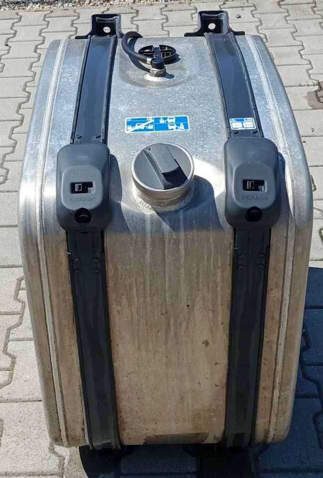 SCANIA R S ZBIORNIK PALIWA 200L KOMPLETNY - Rezervoar za gorivo za Tovornjak: slika 1 SCANIA R S ZBIORNIK PALIWA 200L KOMPLETNY - Rezervoar za gorivo za Tovornjak: slika 1
