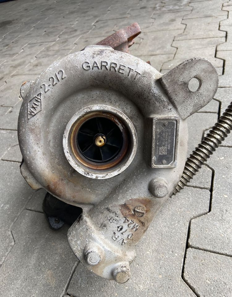 Turbosprężarka MAN TGX TGS euro 6 turbina - Turbo za Tovornjak: slika 2 Turbosprężarka MAN TGX TGS euro 6 turbina - Turbo za Tovornjak: slika 2