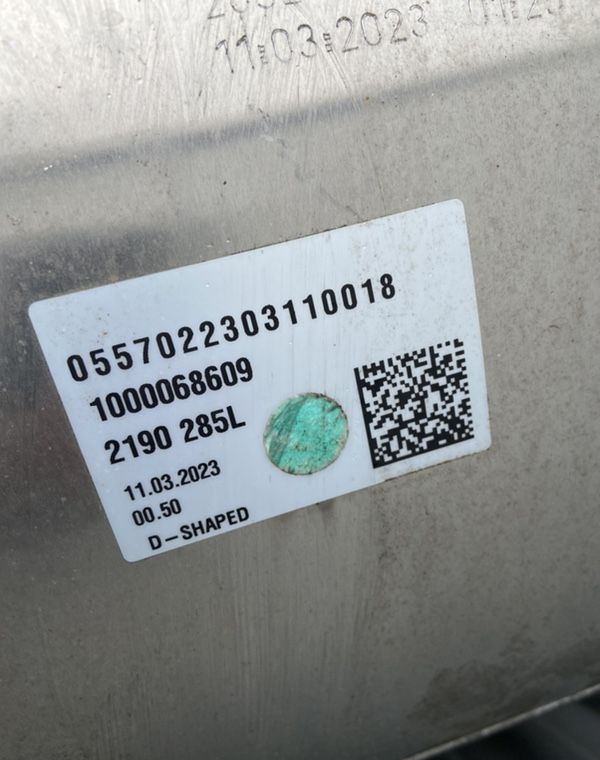 Zbiornik paliwa Volvo FH FM Renault 285 litrów jak NOWY bak - Rezervoar za gorivo za Tovornjak: slika 4 Zbiornik paliwa Volvo FH FM Renault 285 litrów jak NOWY bak - Rezervoar za gorivo za Tovornjak: slika 4