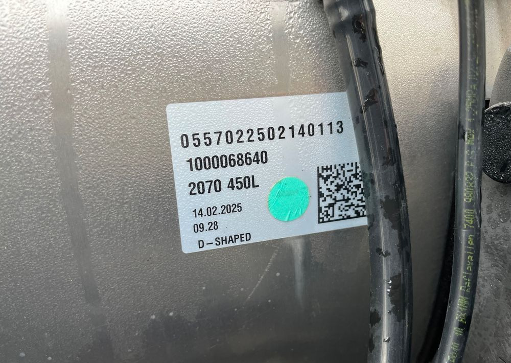 Zbiornik paliwa Volvo FH Renault 450 litrów bak jak nowy - Sistem goriva za Tovornjak: slika 5 Zbiornik paliwa Volvo FH Renault 450 litrów bak jak nowy - Sistem goriva za Tovornjak: slika 5