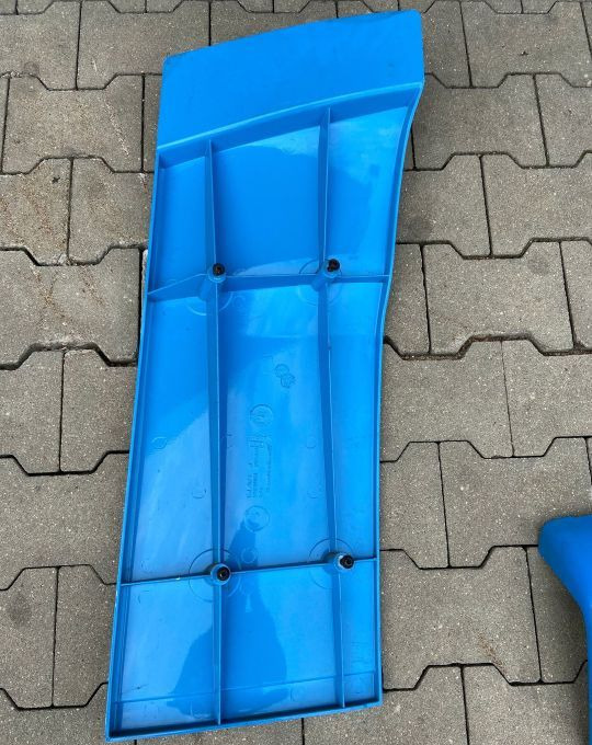 Spoiler MAN TGX XXL spojler owiewka zakabinowa - Aerodinamika/ Spojler za Tovornjak: slika 2 Spoiler MAN TGX XXL spojler owiewka zakabinowa - Aerodinamika/ Spojler za Tovornjak: slika 2