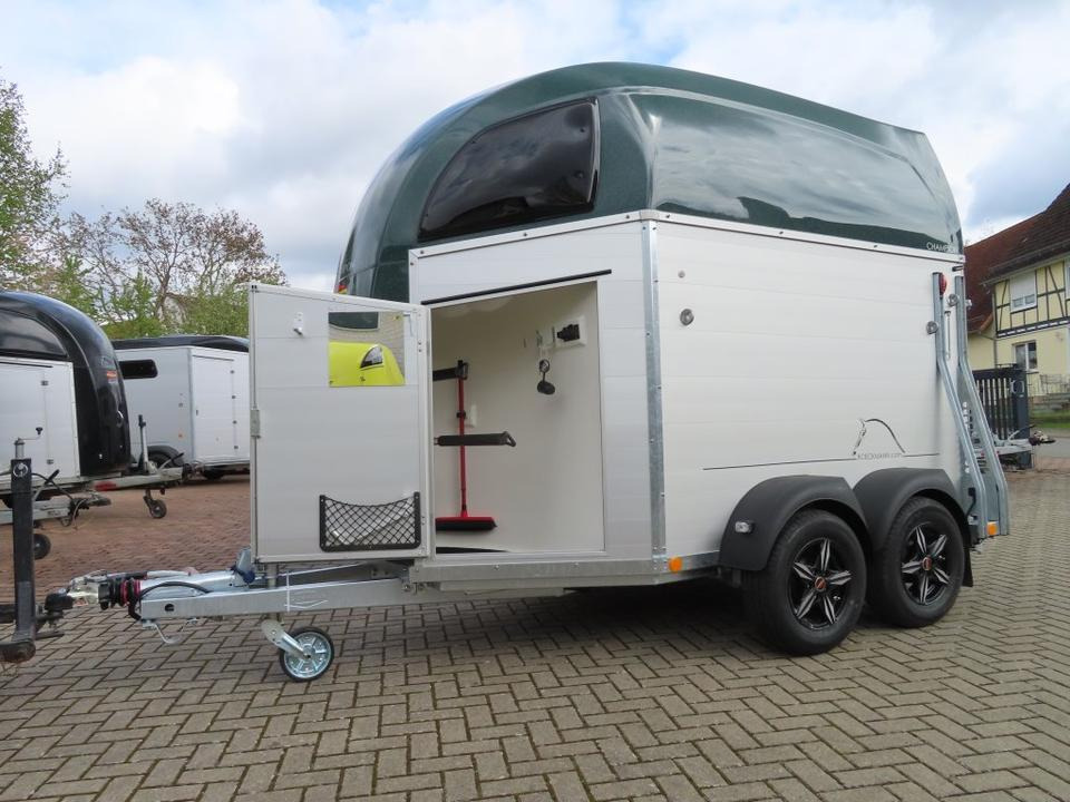 Böckmann Pferdeanhänger Champion R Flügeltür Saka. 100km/h - Prikolica za konje: slika 5 Böckmann Pferdeanhänger Champion R Flügeltür Saka. 100km/h - Prikolica za konje: slika 5