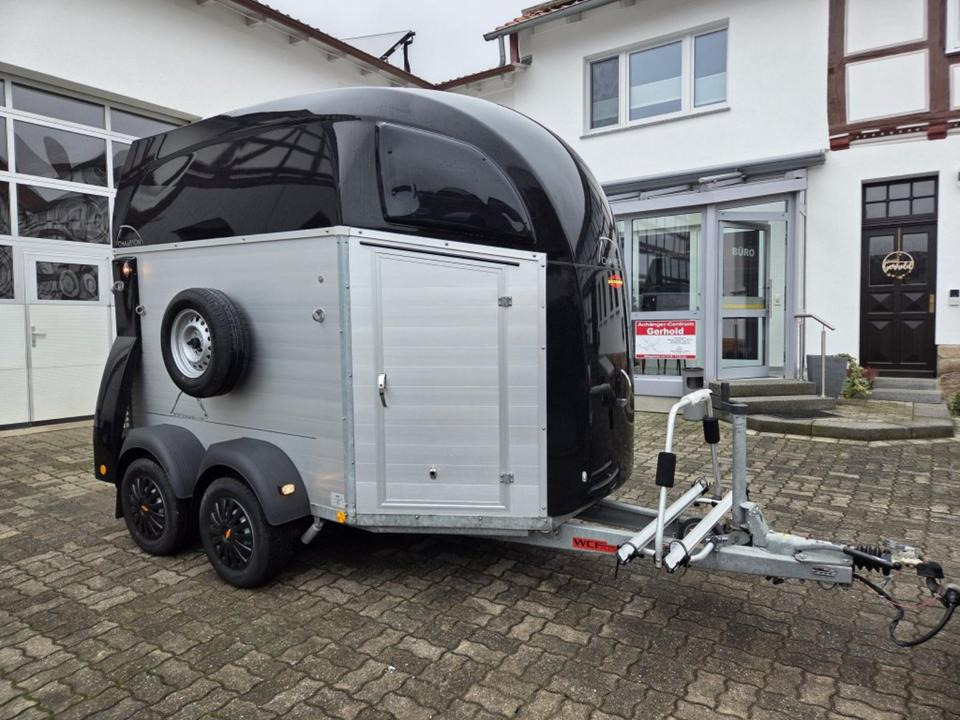 Böckmann Pferdeanhänger Champion R SaKa. WCF-Fahrwerk 100 km/h - Prikolica za konje: slika 2 Böckmann Pferdeanhänger Champion R SaKa. WCF-Fahrwerk 100 km/h - Prikolica za konje: slika 2