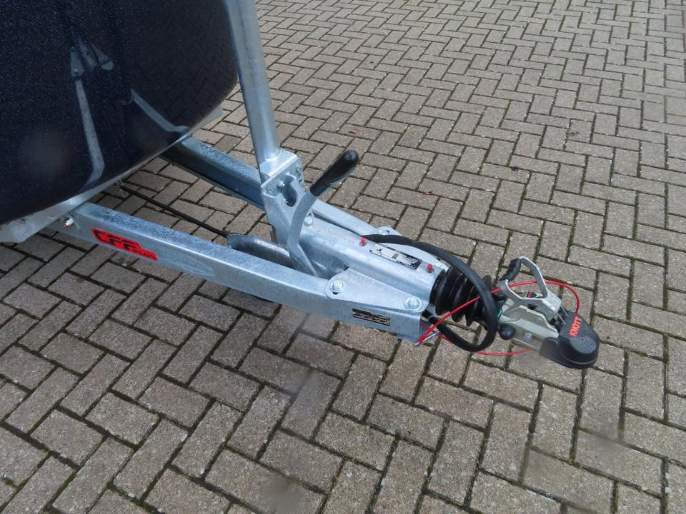 Prikolica za konje Böckmann Pferdeanhänger, NEU Comfort 23, Sattelkammer,ALUBODEN: slika 17 Prikolica za konje Böckmann Pferdeanhänger, NEU Comfort 23, Sattelkammer,ALUBODEN: slika 17