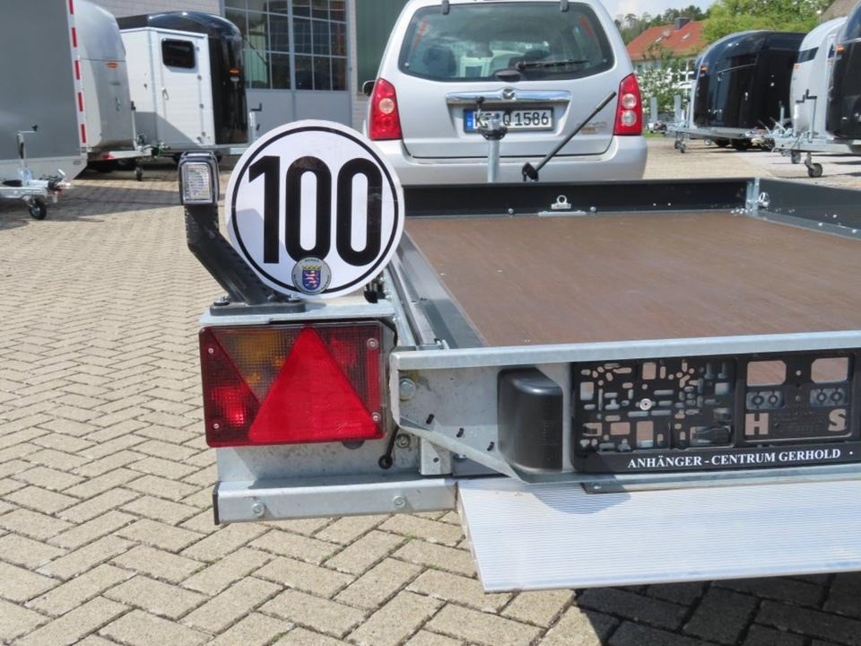 PKW Anhänger, Unsinn, Absenkanhänger UA 3118-18-13, 100 km/h - Avtomobilska prikolica: slika 4 PKW Anhänger, Unsinn, Absenkanhänger UA 3118-18-13, 100 km/h - Avtomobilska prikolica: slika 4