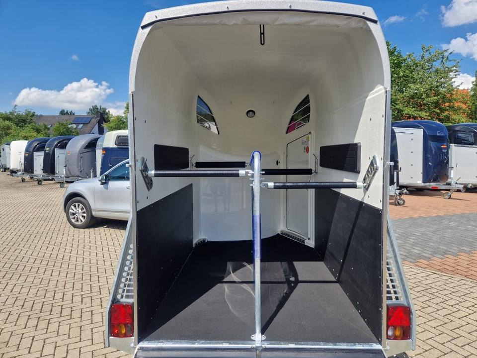 Prikolica za konje Pferdeanhänger Böckmann Comfort 23 Sattelkammer Aluboden 100km/h: slika 9