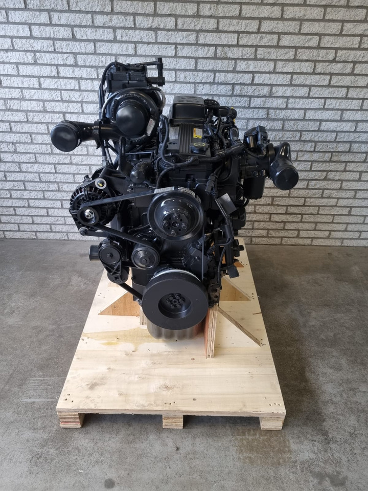Cummins B6.7 stage 5 CM2350 CPL4834 - Motor za Bager za prekladanje primarnih/ Sekundarnih surovin: slika 3 Cummins B6.7 stage 5 CM2350 CPL4834 - Motor za Bager za prekladanje primarnih/ Sekundarnih surovin: slika 3