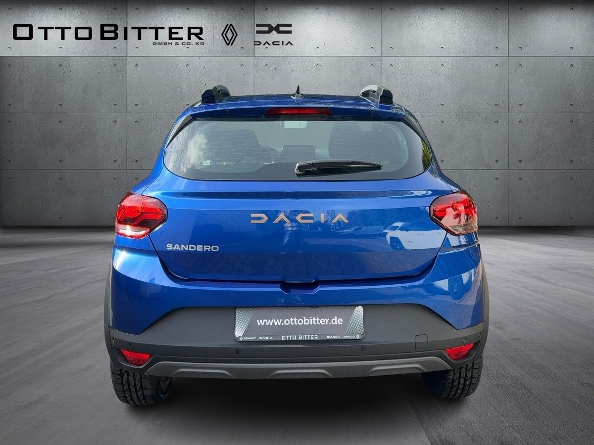 Dacia Sandero Stepway Extreme TCe110 CITY-PAKET/NAVI - Limuzina: slika 3 Dacia Sandero Stepway Extreme TCe110 CITY-PAKET/NAVI - Limuzina: slika 3