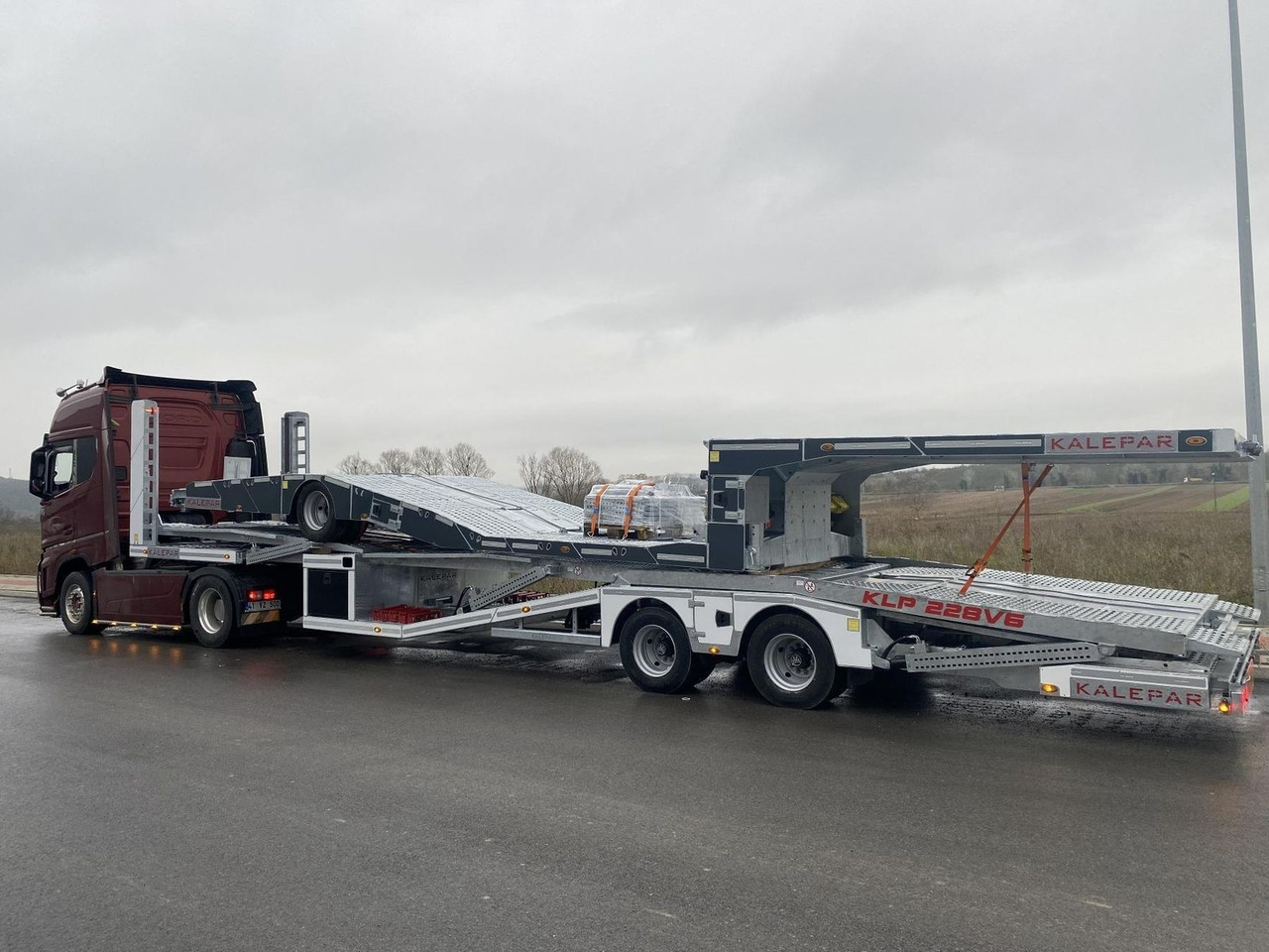 KALEPAR KLP228V6 6er-Autotransporter VDI2700 - Polprikolica avtotransporter: slika 2 KALEPAR KLP228V6 6er-Autotransporter VDI2700 - Polprikolica avtotransporter: slika 2