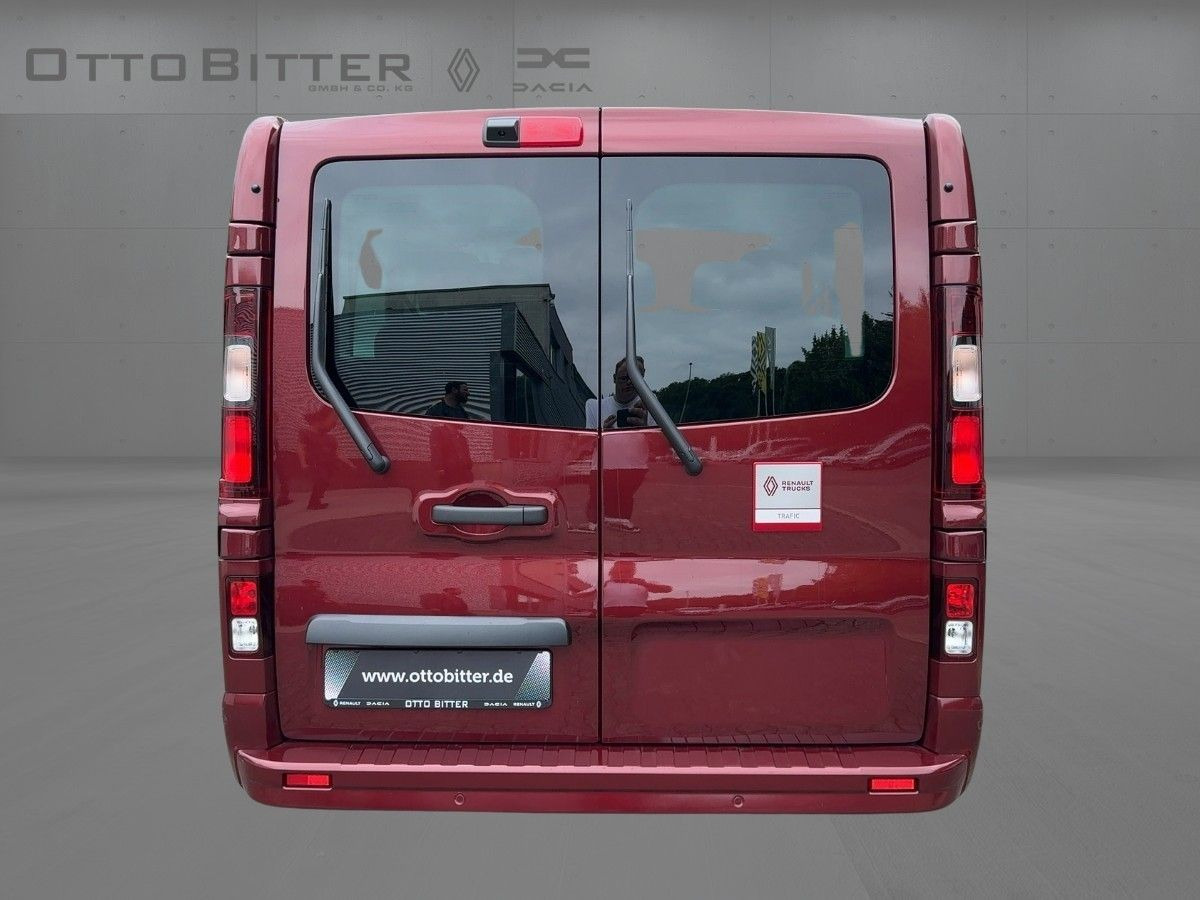 Renault Trafic Grand RED EDITION L2H1 dCi150 9-AUTOMATIK - Potniški kombi: slika 3 Renault Trafic Grand RED EDITION L2H1 dCi150 9-AUTOMATIK - Potniški kombi: slika 3