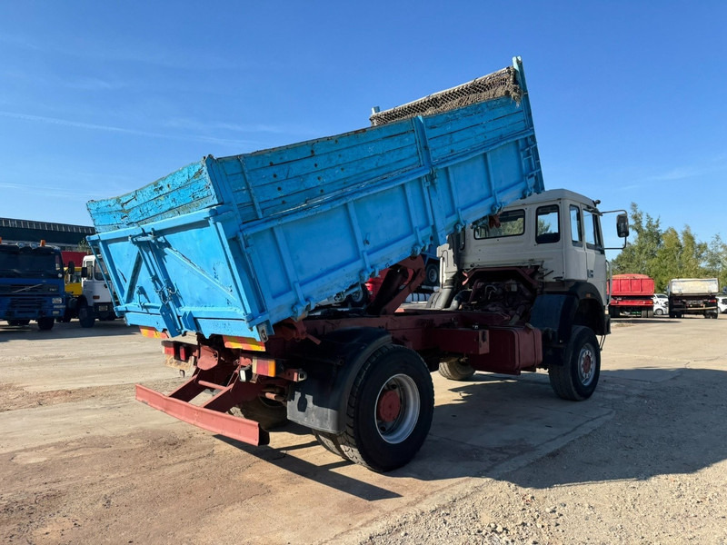 Iveco Magirus 170 - 25 (4X4 / GRAND PONT / LAMES / POMPE MANUELLE) - Tovornjak prekucnik: slika 5 Iveco Magirus 170 - 25 (4X4 / GRAND PONT / LAMES / POMPE MANUELLE) - Tovornjak prekucnik: slika 5