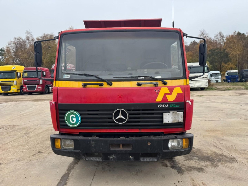 Mercedes-Benz SK 814 (FULL STEEL SUSPENSION / MANUAL GEARBOX / 3-SIDE TIPPER) - Tovornjak prekucnik: slika 2 Mercedes-Benz SK 814 (FULL STEEL SUSPENSION / MANUAL GEARBOX / 3-SIDE TIPPER) - Tovornjak prekucnik: slika 2