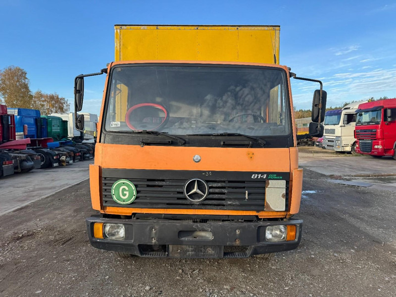 Mercedes-Benz SK 814 (STEEL SUSPENSION & MANUAL GEARBOX / SUSPENSION LAMES & BOITE MANUELLE) - Tovornjak zabojnik: slika 2 Mercedes-Benz SK 814 (STEEL SUSPENSION & MANUAL GEARBOX / SUSPENSION LAMES & BOITE MANUELLE) - Tovornjak zabojnik: slika 2