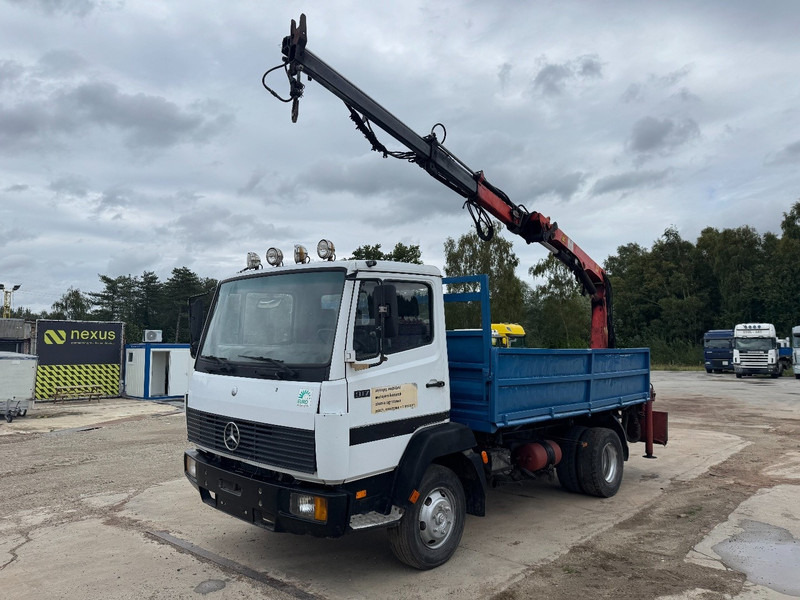 Mercedes-Benz SK 917 (STEEL SUSPENSION / PARLFINGER CRANE / AUXILIARY / 6 CYLINDER WITH MANUAL PUMP) - Tovornjak prekucnik, Tovornjak z dvigalom: slika 1 Mercedes-Benz SK 917 (STEEL SUSPENSION / PARLFINGER CRANE / AUXILIARY / 6 CYLINDER WITH MANUAL PUMP) - Tovornjak prekucnik, Tovornjak z dvigalom: slika 1