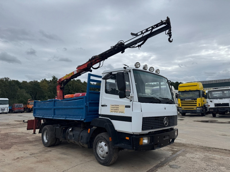 Mercedes-Benz SK 917 (STEEL SUSPENSION / PARLFINGER CRANE / AUXILIARY / 6 CYLINDER WITH MANUAL PUMP) - Tovornjak prekucnik, Tovornjak z dvigalom: slika 3 Mercedes-Benz SK 917 (STEEL SUSPENSION / PARLFINGER CRANE / AUXILIARY / 6 CYLINDER WITH MANUAL PUMP) - Tovornjak prekucnik, Tovornjak z dvigalom: slika 3