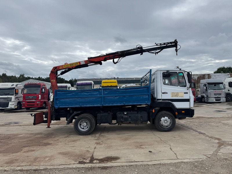 Mercedes-Benz SK 917 (STEEL SUSPENSION / PARLFINGER CRANE / AUXILIARY / 6 CYLINDER WITH MANUAL PUMP) - Tovornjak prekucnik, Tovornjak z dvigalom: slika 4 Mercedes-Benz SK 917 (STEEL SUSPENSION / PARLFINGER CRANE / AUXILIARY / 6 CYLINDER WITH MANUAL PUMP) - Tovornjak prekucnik, Tovornjak z dvigalom: slika 4