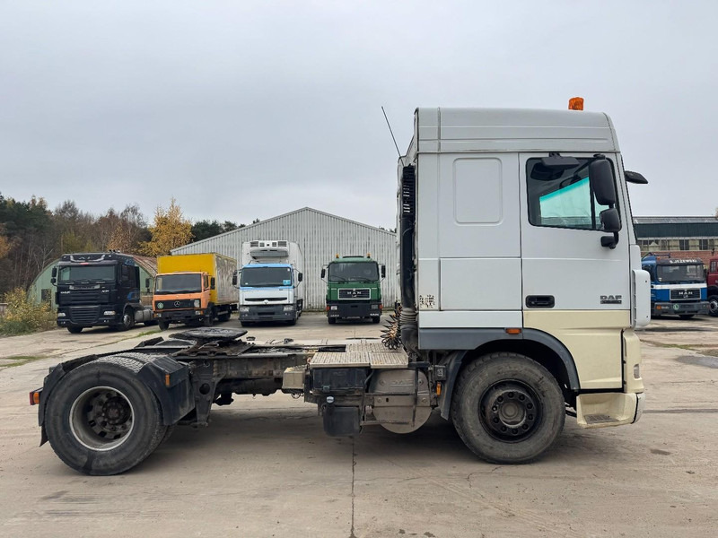 DAF 105 XF 460 Space Cab (GOOD CONDITION / BON ETAT) - Vlačilec: slika 4 DAF 105 XF 460 Space Cab (GOOD CONDITION / BON ETAT) - Vlačilec: slika 4