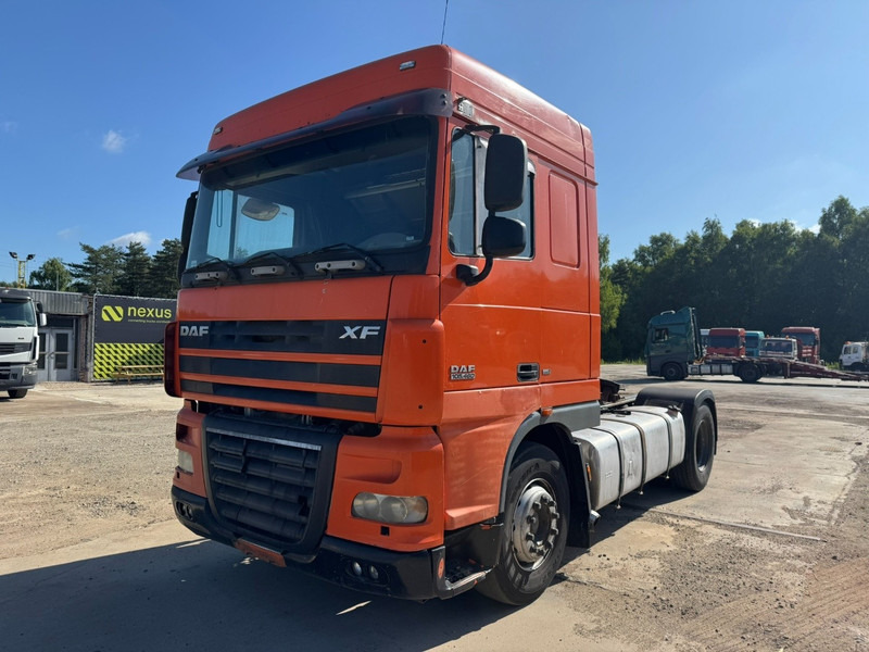 DAF 105 XF 460 Space Cab (GOOD CONDITION / BON ETAT) - Vlačilec: slika 1 DAF 105 XF 460 Space Cab (GOOD CONDITION / BON ETAT) - Vlačilec: slika 1