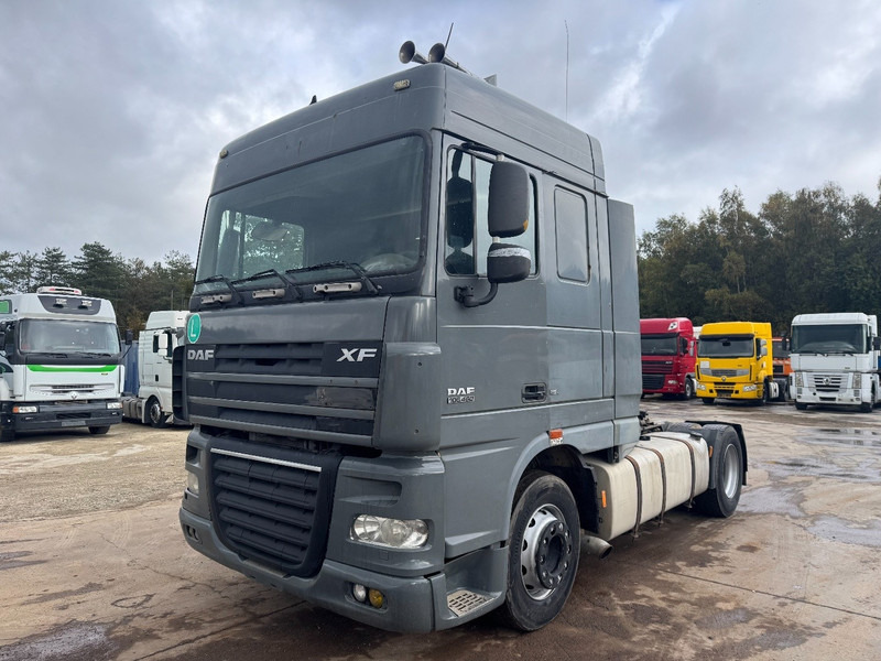Vlačilec DAF 105 XF 460 Space Cab (MANUAL GEARBOX / BOITE MANUELLE): slika 1