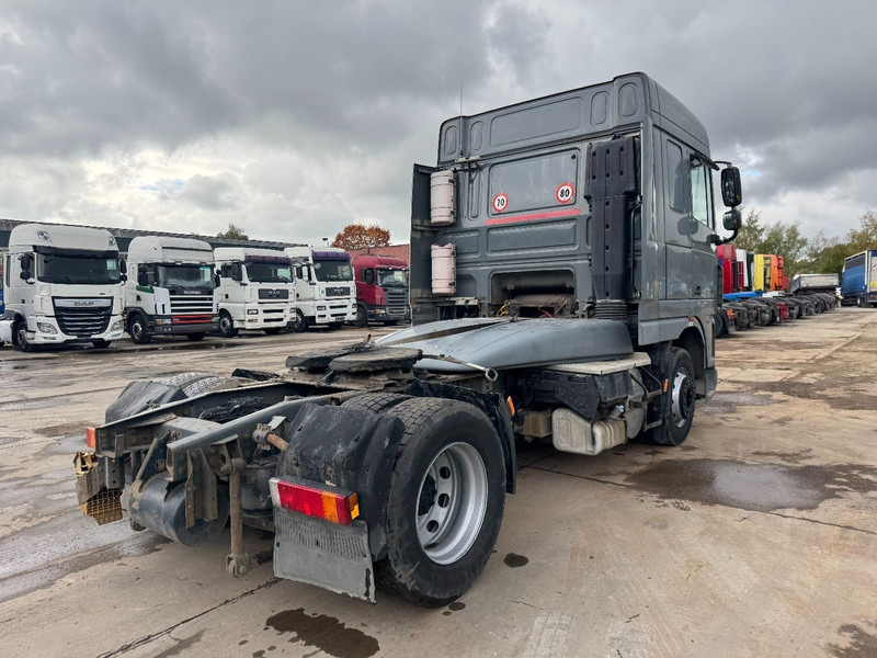 DAF 105 XF 460 Space Cab (MANUAL GEARBOX / BOITE MANUELLE) - Vlačilec: slika 5 DAF 105 XF 460 Space Cab (MANUAL GEARBOX / BOITE MANUELLE) - Vlačilec: slika 5