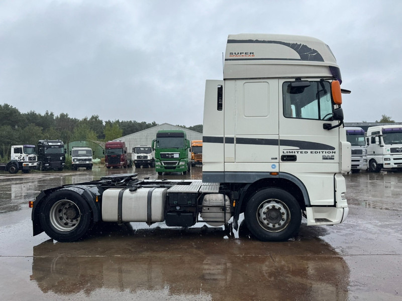DAF 105 XF 460 Super Space Cab (BOITE MANUELLE / MANUAL GEARBOX / PERFECT) - Vlačilec: slika 4 DAF 105 XF 460 Super Space Cab (BOITE MANUELLE / MANUAL GEARBOX / PERFECT) - Vlačilec: slika 4