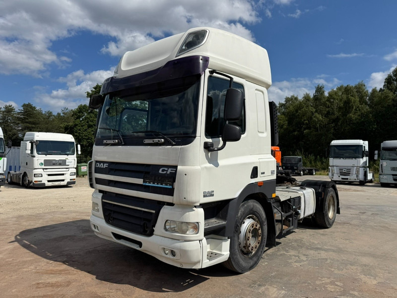 DAF 85 CF 460 Space Cab (PERFECT CONDITION / PARFAIT ETAT) - Vlačilec: slika 1 DAF 85 CF 460 Space Cab (PERFECT CONDITION / PARFAIT ETAT) - Vlačilec: slika 1