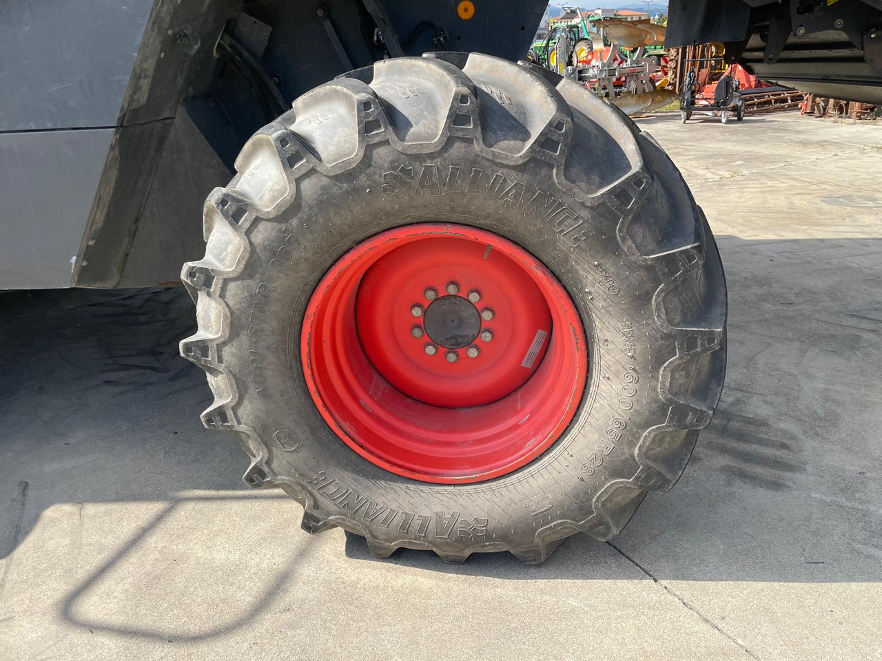 CLAAS MIETITREBBIA LEXION 570TT - Kombajn harvester: slika 5 CLAAS MIETITREBBIA LEXION 570TT - Kombajn harvester: slika 5