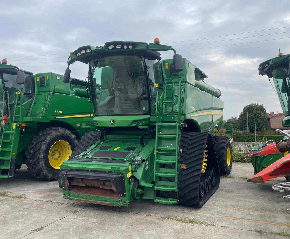 JOHN DEERE MIETITREBBIA S 780 - Kombajn harvester: slika 1 JOHN DEERE MIETITREBBIA S 780 - Kombajn harvester: slika 1