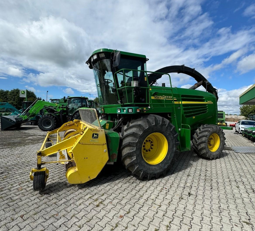 JOHN DEERE TRINCIA 7400 - Kombajn za krmo: slika 1 JOHN DEERE TRINCIA 7400 - Kombajn za krmo: slika 1