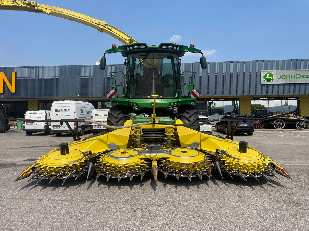 JOHN DEERE TRINCIA 9700i - Kombajn za krmo: slika 2 JOHN DEERE TRINCIA 9700i - Kombajn za krmo: slika 2