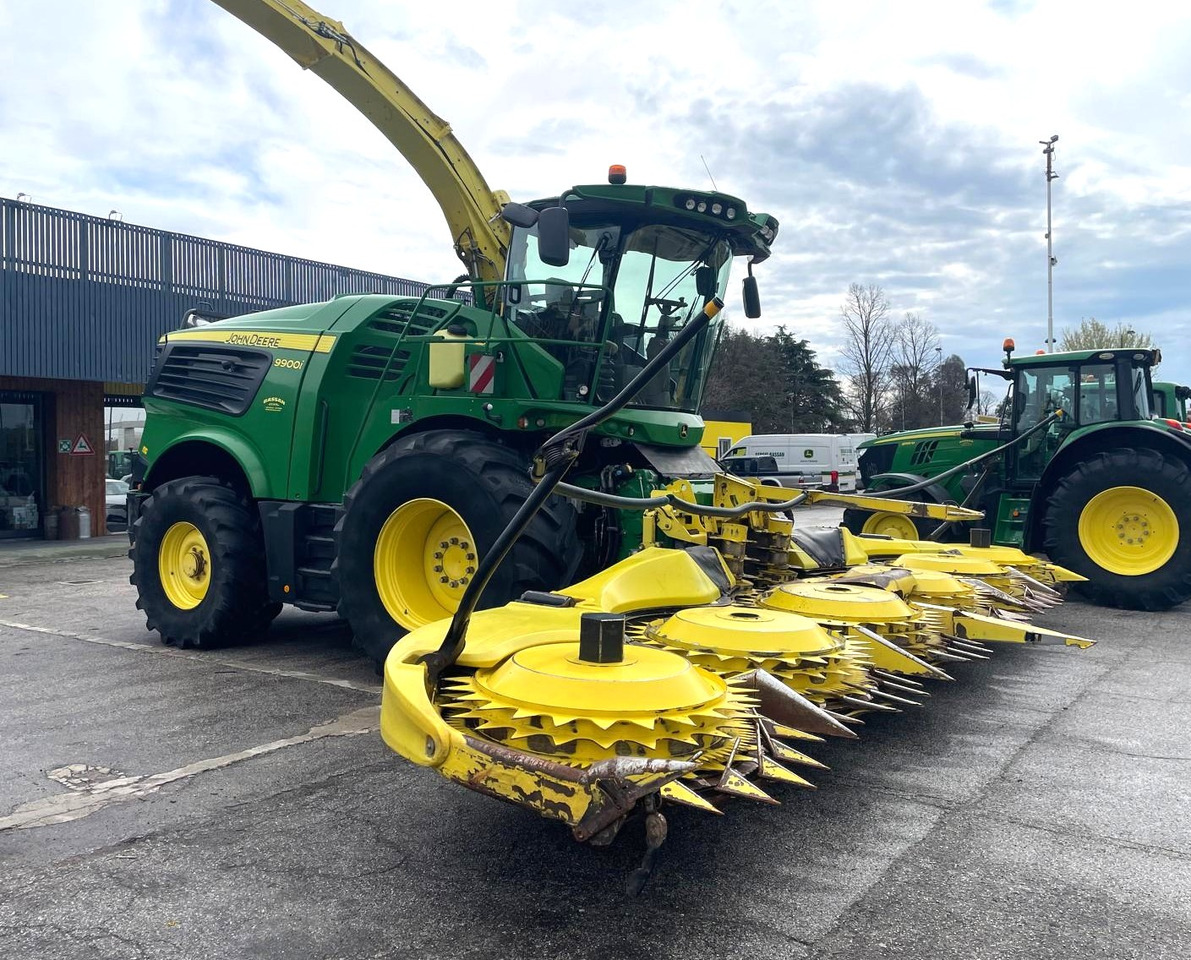 JOHN DEERE TRINCIA 9900i - Kombajn za krmo: slika 2 JOHN DEERE TRINCIA 9900i - Kombajn za krmo: slika 2