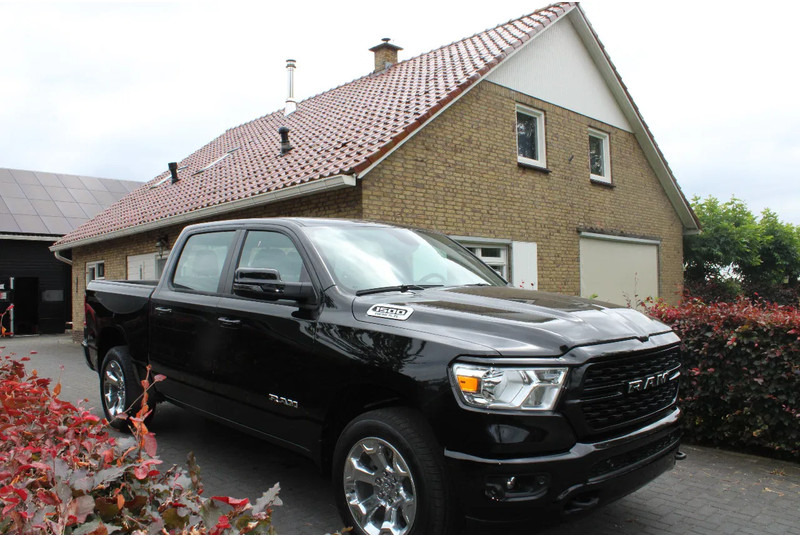 Dodge Ram Pick Up 1500 V8 Bighorn - Avtomobil: slika 1 Dodge Ram Pick Up 1500 V8 Bighorn - Avtomobil: slika 1