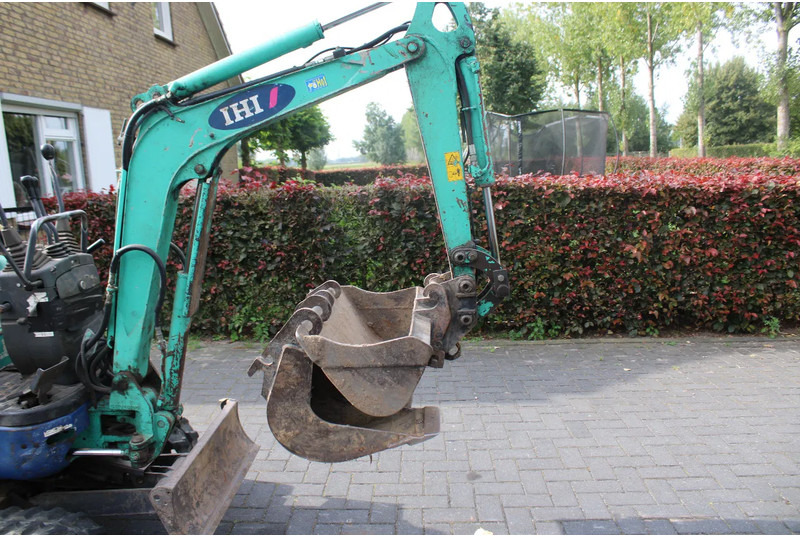 IHI 9NX 900 kg minikraan - Mini žerjav: slika 2 IHI 9NX 900 kg minikraan - Mini žerjav: slika 2